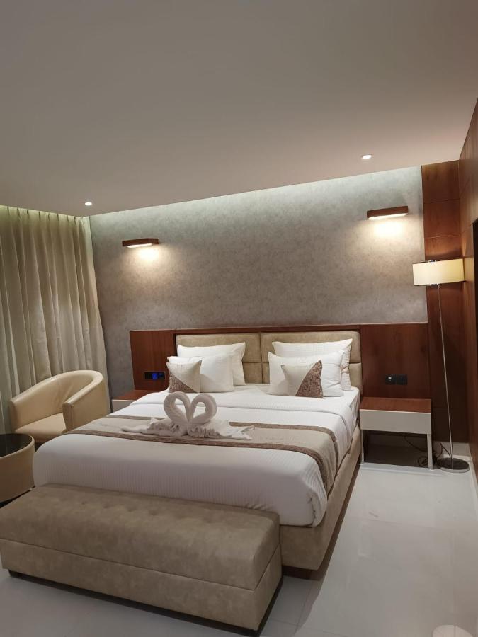 Royal Plaza Suites By Rak Rooms, Mangaluru Eksteriør bilde