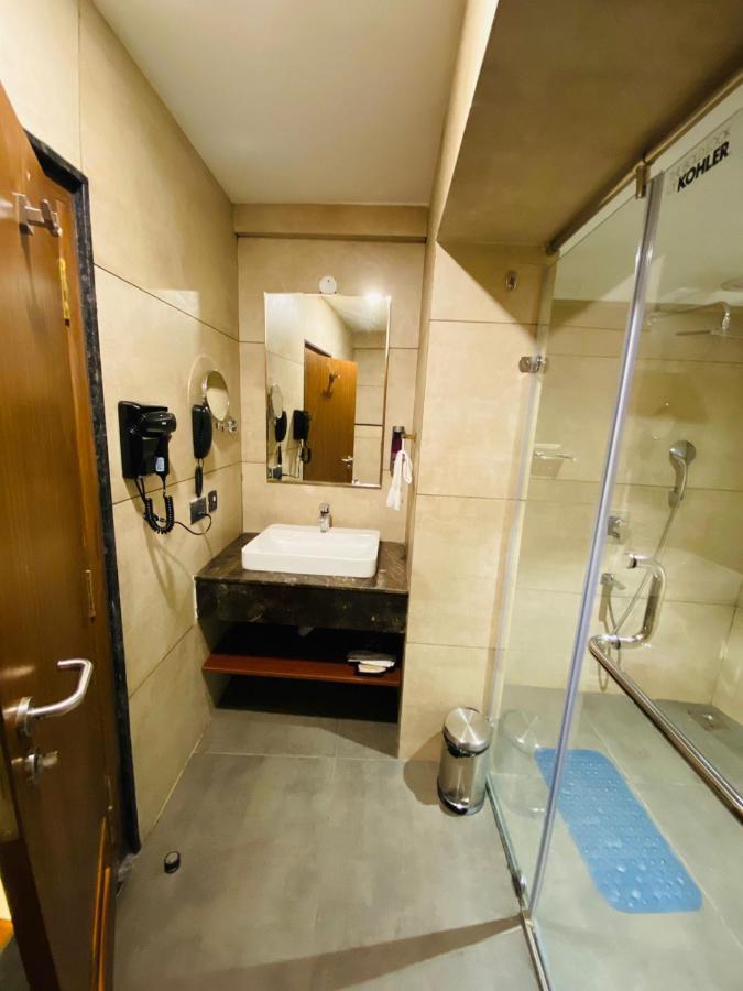 Royal Plaza Suites By Rak Rooms, Mangaluru Eksteriør bilde