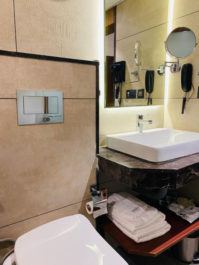 Royal Plaza Suites By Rak Rooms, Mangaluru Eksteriør bilde