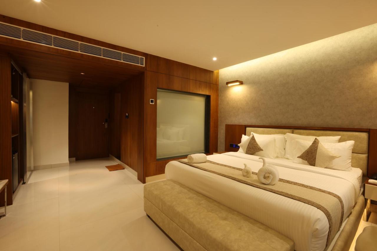 Royal Plaza Suites By Rak Rooms, Mangaluru Eksteriør bilde