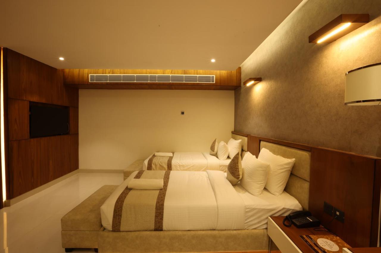 Royal Plaza Suites By Rak Rooms, Mangaluru Eksteriør bilde