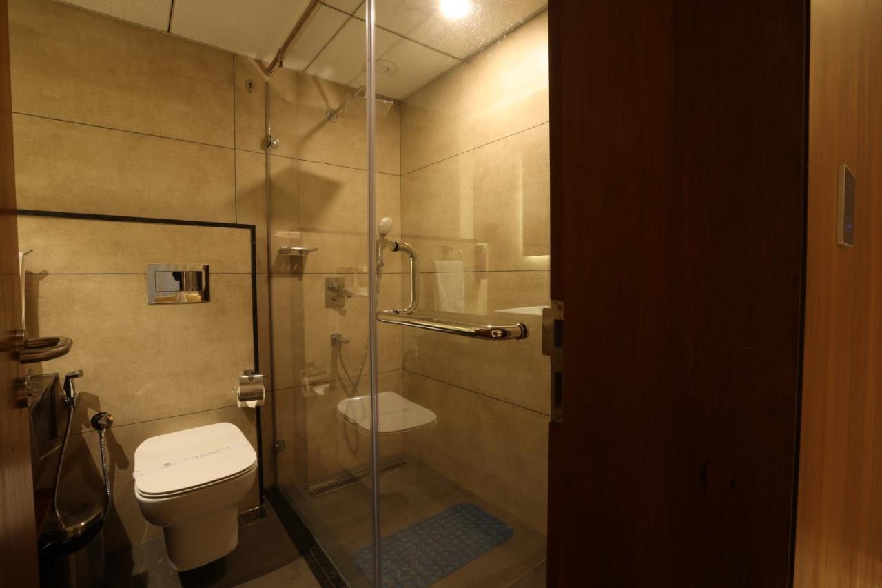 Royal Plaza Suites By Rak Rooms, Mangaluru Eksteriør bilde