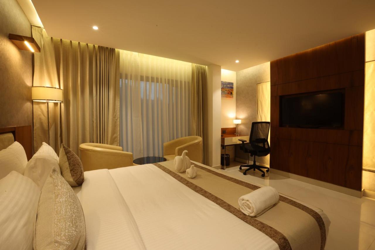 Royal Plaza Suites By Rak Rooms, Mangaluru Eksteriør bilde
