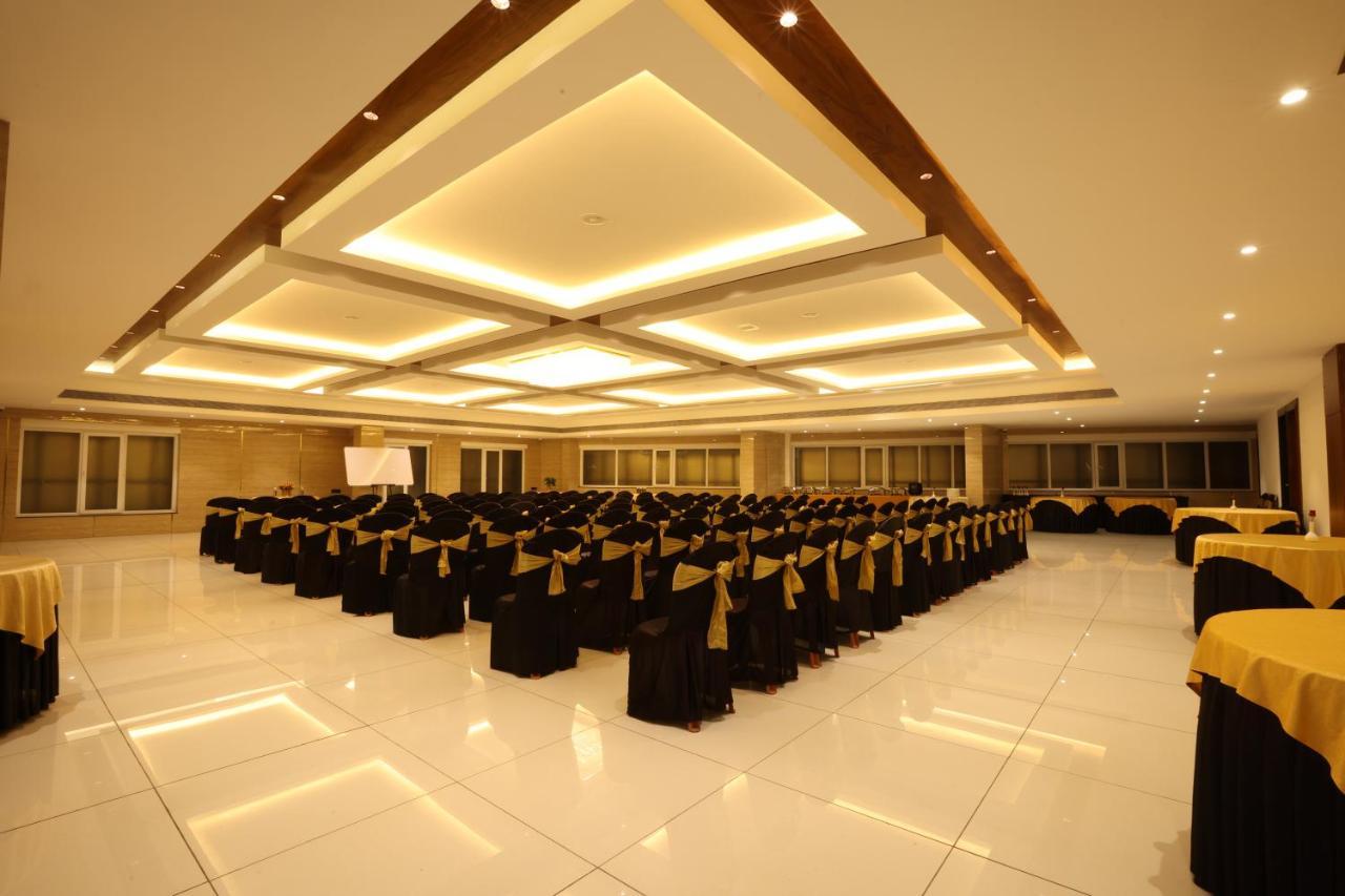 Royal Plaza Suites By Rak Rooms, Mangaluru Eksteriør bilde